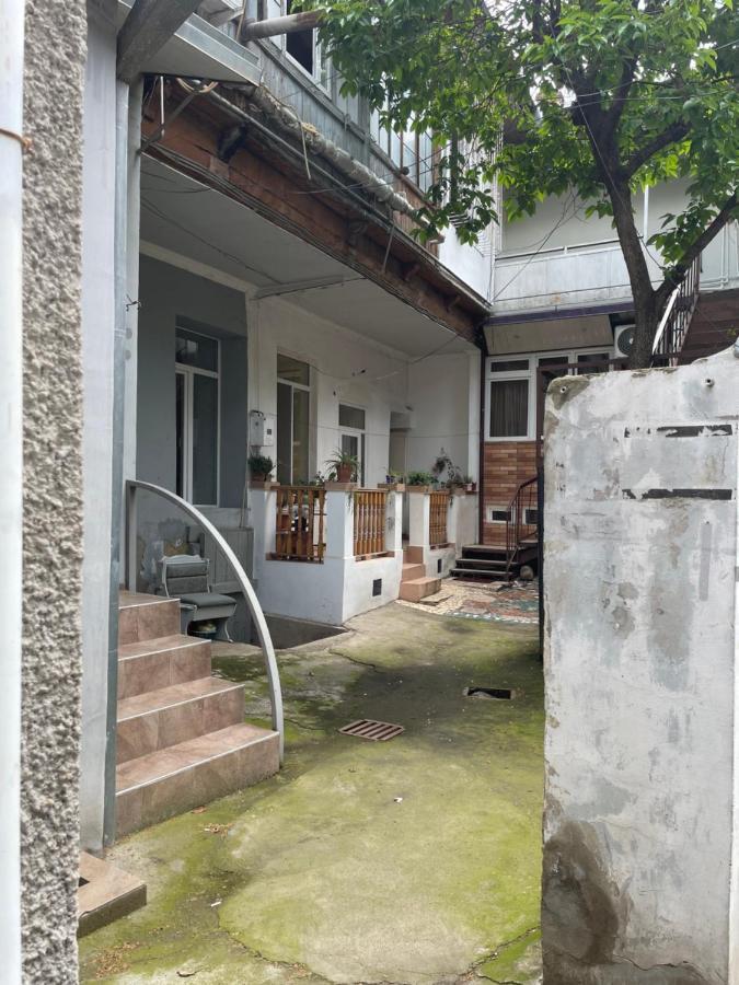Leila Apartment Tbilisi Eksteriør billede