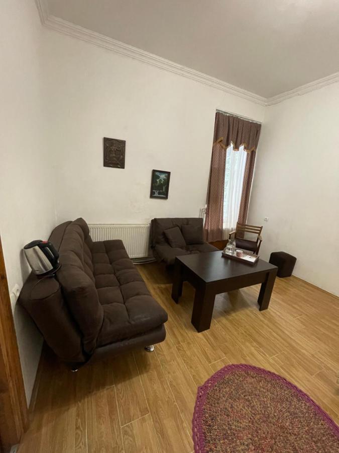 Leila Apartment Tbilisi Eksteriør billede