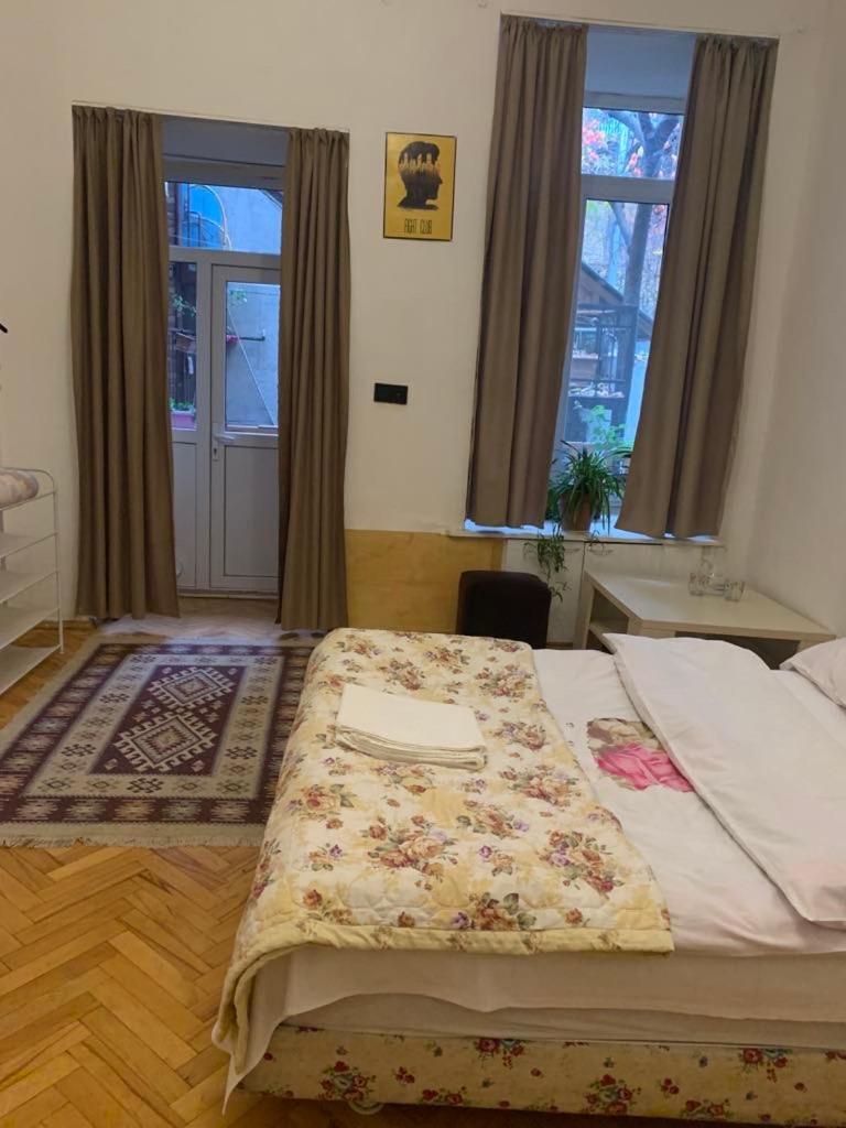 Leila Apartment Tbilisi Eksteriør billede